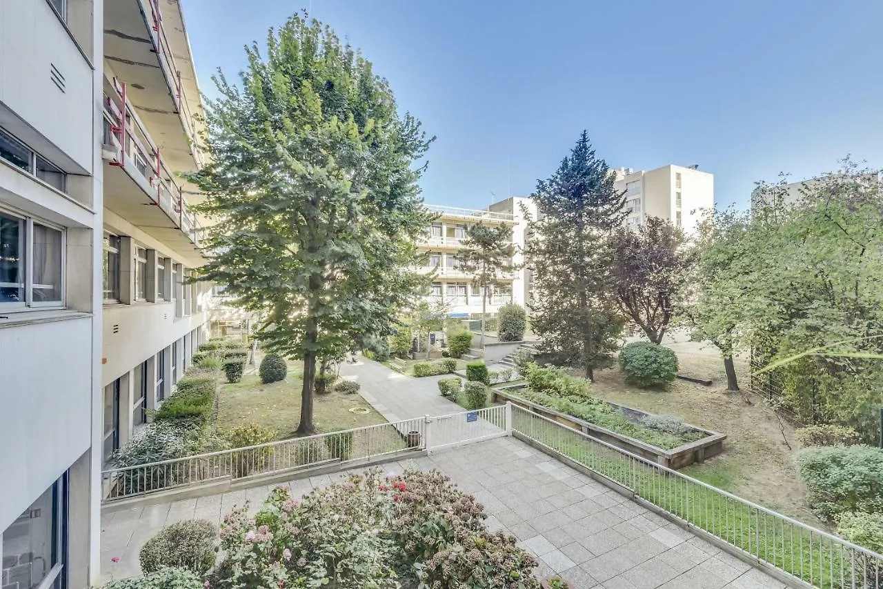 Апартаменты Luxury Loft In Saint-Germain Des Pres Париж